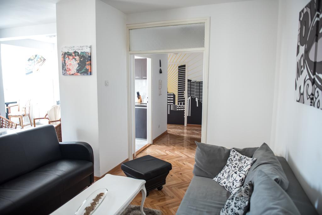 Apartment Marshall Resavska Belgrade Room photo